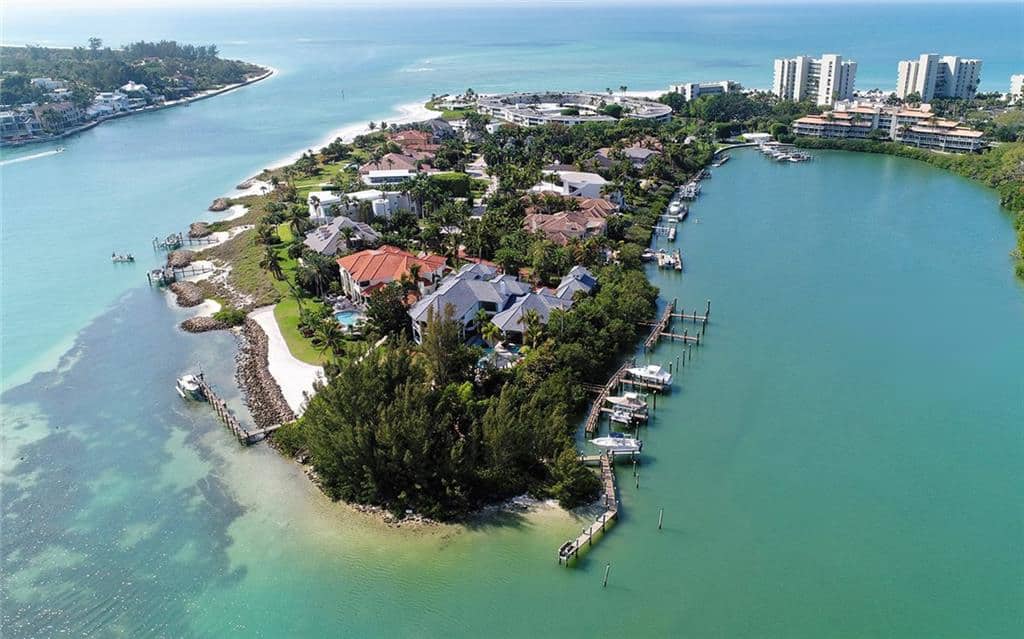 Lighthouse Point homes for sale in Longboat Key