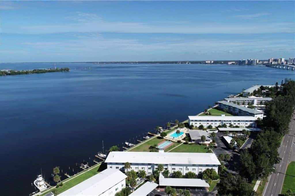 Sarasota Harbour Condos For Sale in Lido Key Sarasota, FL