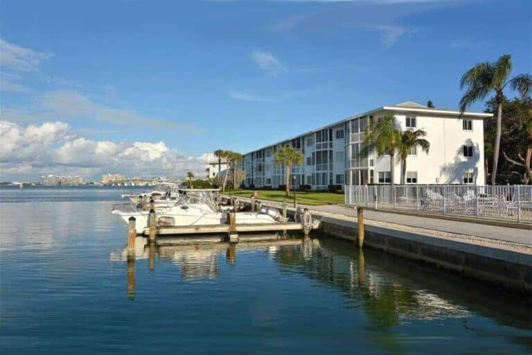Sarasota Harbour Condos For Sale in Lido Key Sarasota, FL