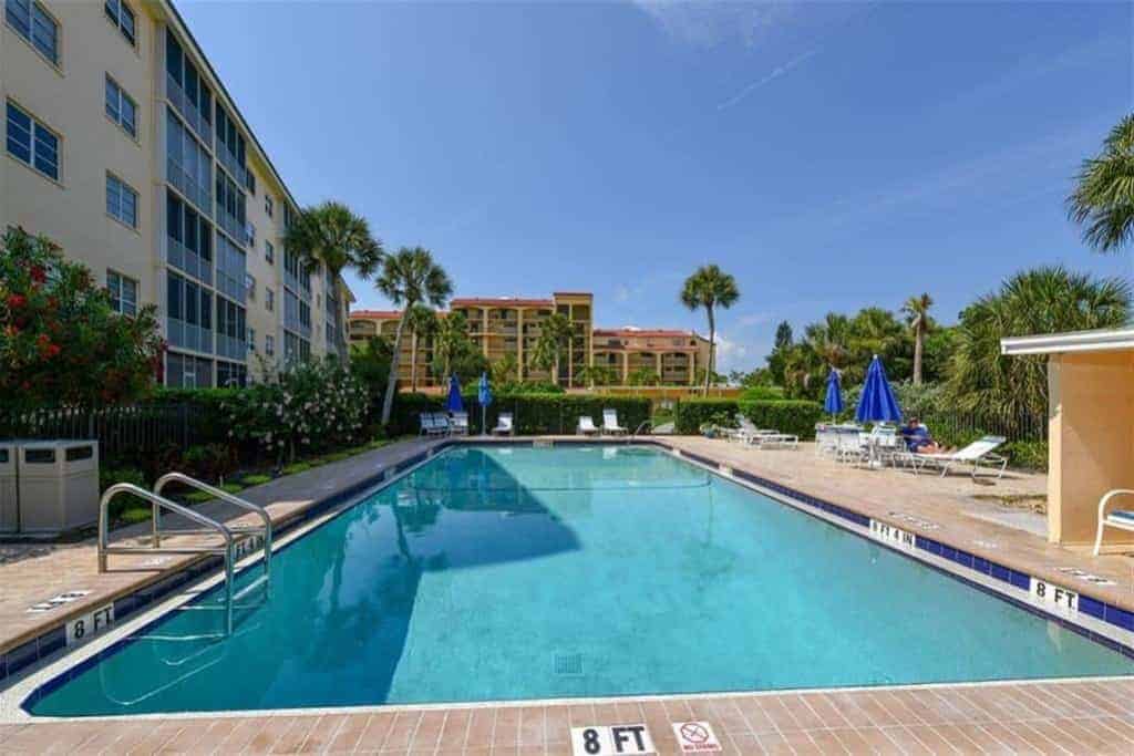 Bay Tree Club Condos For Sale in Siesta Key Sarasota, FL