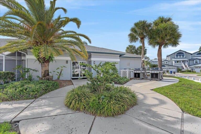 Gulf and Bay Club Bayside Condos in Siesta Key, FL. - Clubhouse
