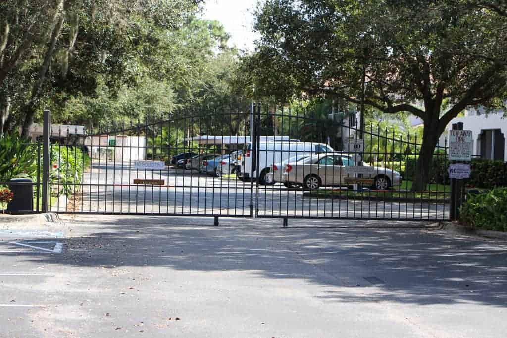 Plaza De Flores Condos For Sale in Palmer Ranch Sarasota, FL