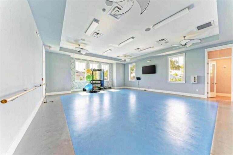 Grand Park Homes in Sarasota FL - Aerobics Room