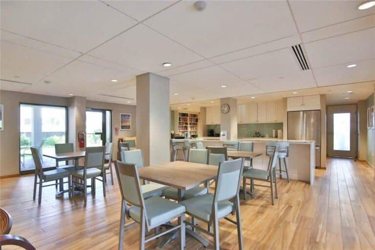 Saint Armand Towers Condos - Clubroom