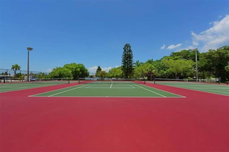Bradenton Beach FL. Homes - Tennis