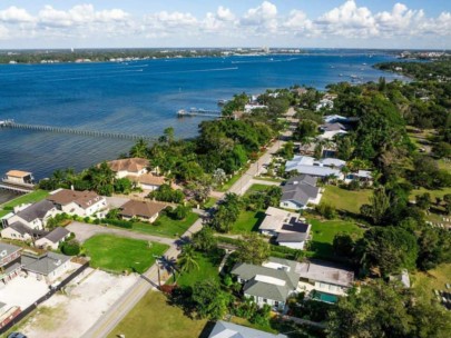 Bradenton homes in Bradenton, FL. - Aerial