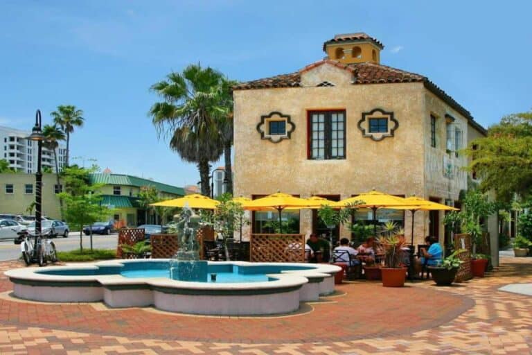 Downtown Sarasota FL. - Outdoor Dining