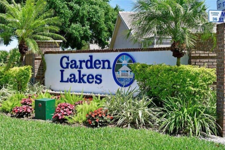 Garden Lakes Villas in Bradenton, FL. - Entrance Sign