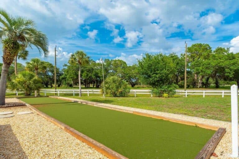 Glen Oaks Garden Condos in Sarasota, FL. - Bocce Court