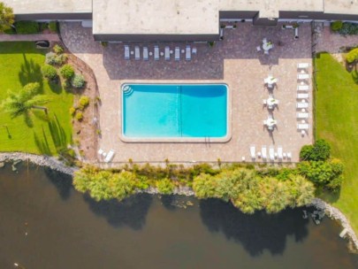 Glen Oaks Ridge Condos in Sarasota, FL. - Pool