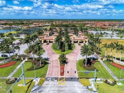 Gran Paradiso Condos in Venice, FL. - Entrance Aerial View