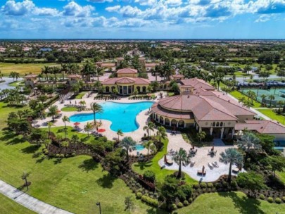 Gran Paradiso Condos For Sale in Venice, FL.