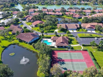 Lakeshore Village Condos For Sale in Sarasota, FL.