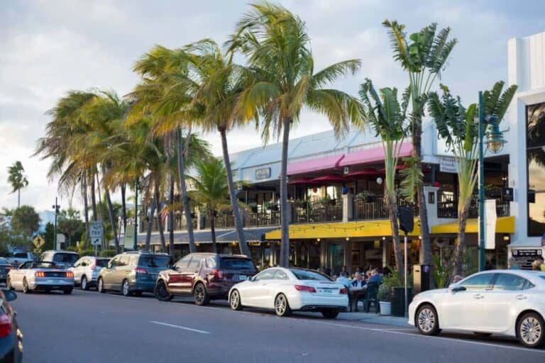 Lido Key homes in Sarasota, FL. - Saint Armands Circle Stores