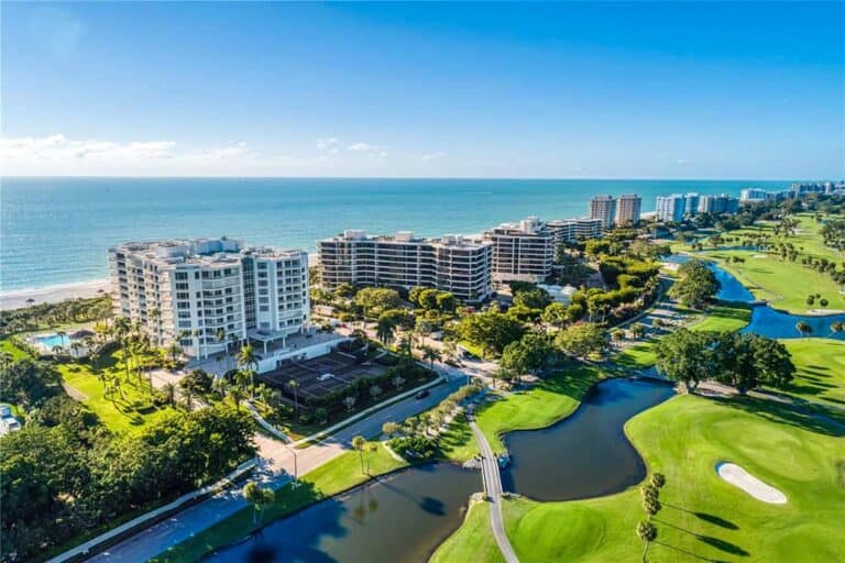 Longboat Key Condos For Sale in Longboat Key, FL.