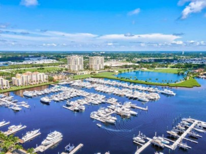 Palmetto FL. Homes - Riviera Dunes Marina