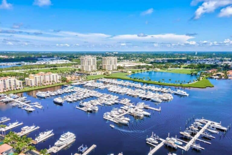 Palmetto FL. Homes - Riviera Dunes Marina