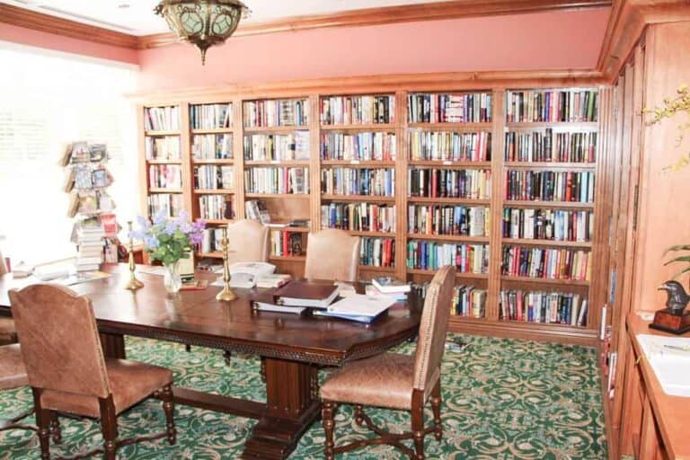 Sarasota Bay Club Condos - Library