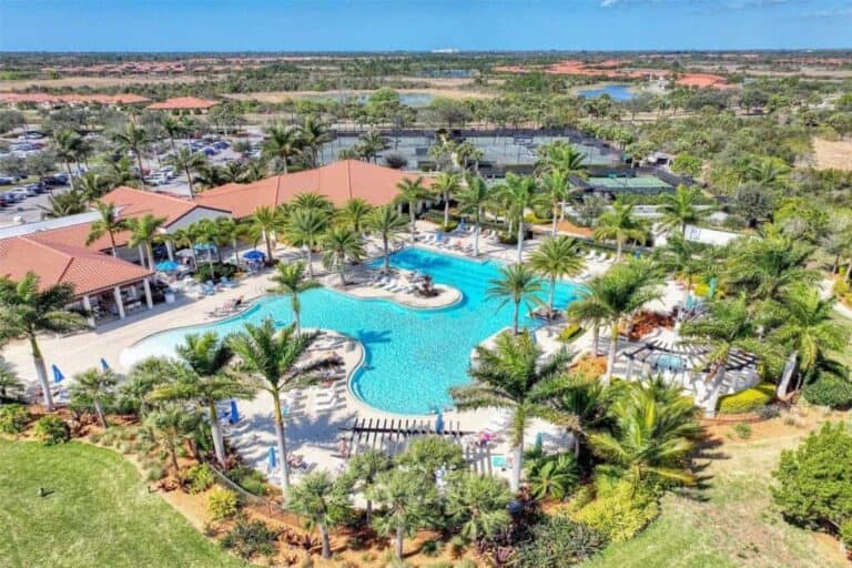 Sarasota National Condos For Sale in Venice, FL.