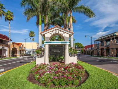 Venice homes in Venice, FL. - Downtown Venice