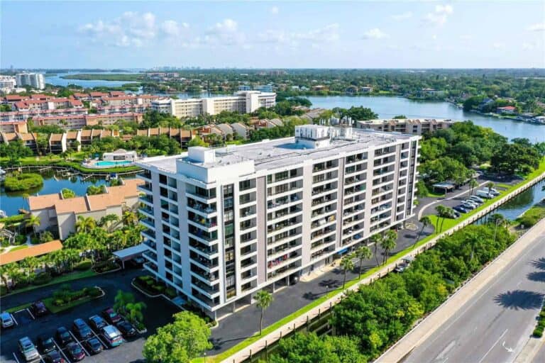 Anchorage Condos For Sale in Siesta Key, FL.
