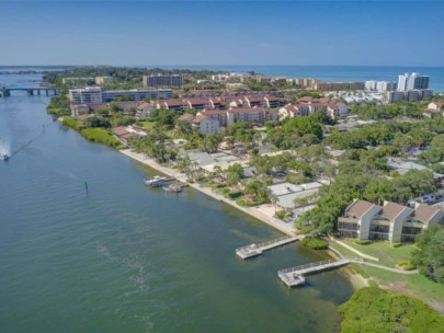 Bay Oaks Condos in Siesta Key, FL. - Bayfront Aerial