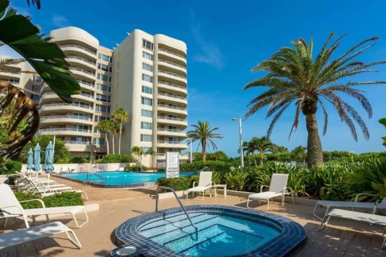 Beaches Condos in Longboat Key, FL. - Building and Pool