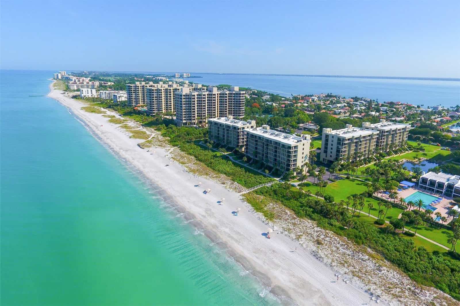 Beachplace Condos For Sale in Longboat Key, FL.