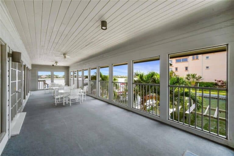Boca Siesta Condos in Siesta Key, FL. - Terrace