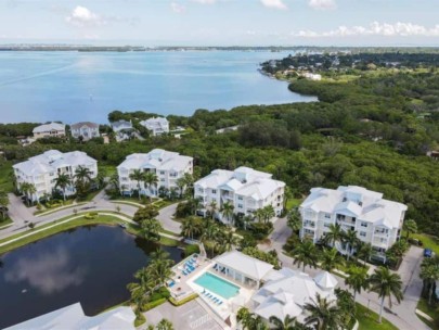 Bradenton FL. Condos - Waterfront Aerial