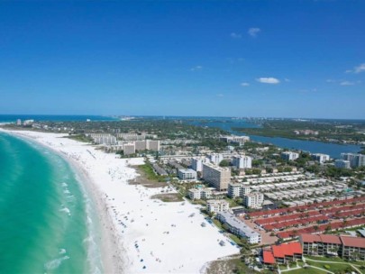 Casa Blanca Condos in Siesta Key, FL. - Aerial