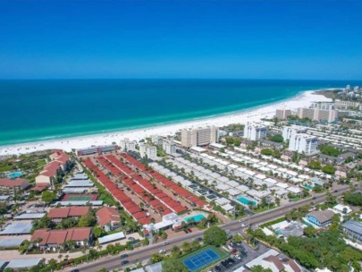 Casa Blanca Condos in Siesta Key, FL. - Waterfront Aerial