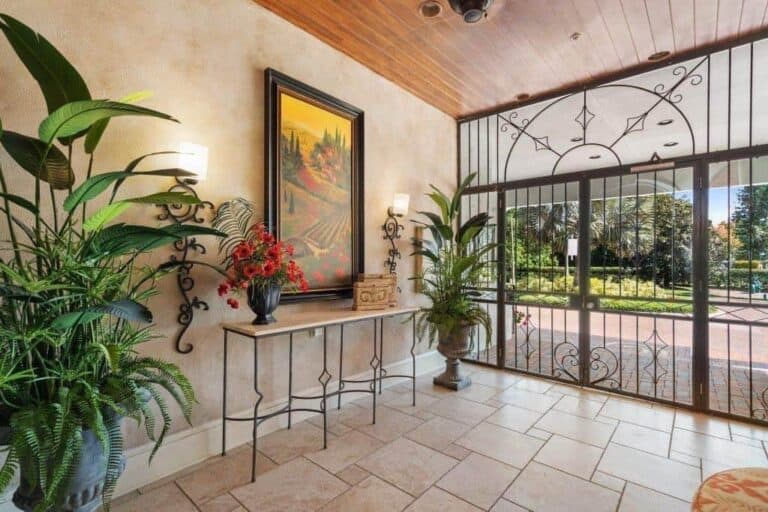 Castillian Condos in Longboat Key, FL. - Interior Entrance