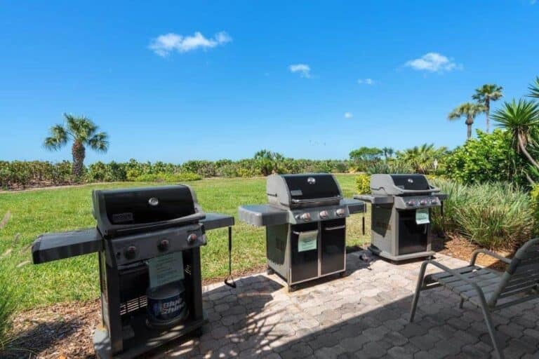 Castillian Condos in Longboat Key, FL. - BBQ Grills