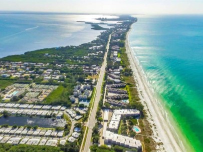 Cedars West Condos in Longboat Key, FL. - Aerial