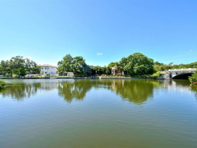 Central Park Condos in Downtown Sarasota, FL. - Lake View