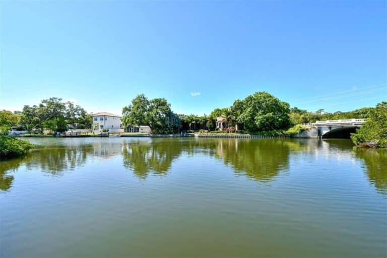 Central Park Condos in Downtown Sarasota, FL. - Lake View