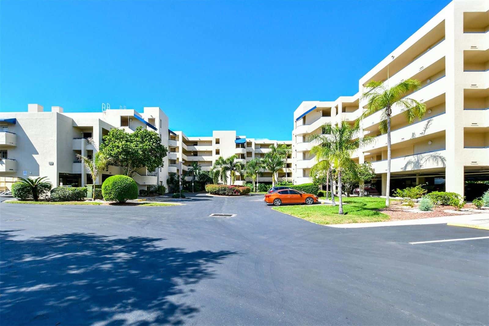 Central Park Condos For Sale | Downtown Sarasota, FL