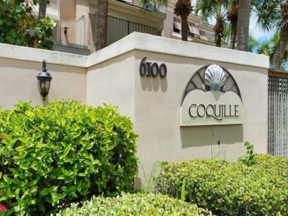 Coquille Condos in Siesta Key, FL. - Entrance Sign