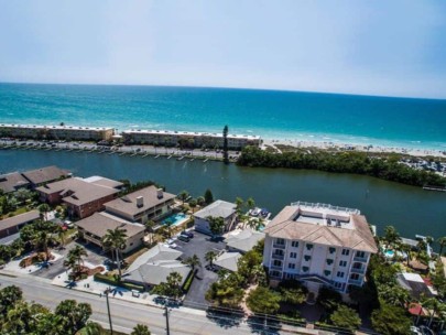 Cozy Cove Condos in Siesta Key, FL. - Waterfront Aerial