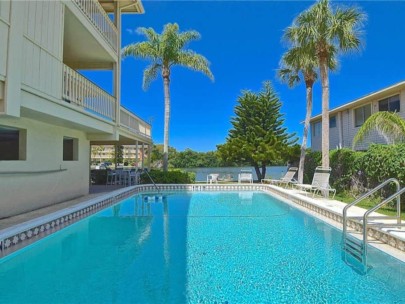 Cozy Cove Condos in Siesta Key, FL. - Pool