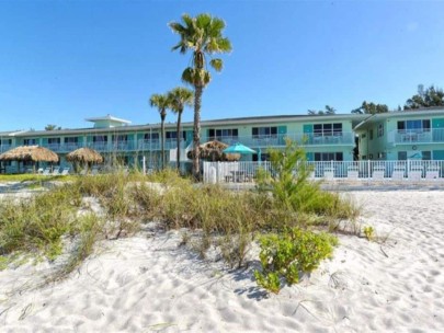 Diplomat Condos in Longboat Key, FL. - Beach