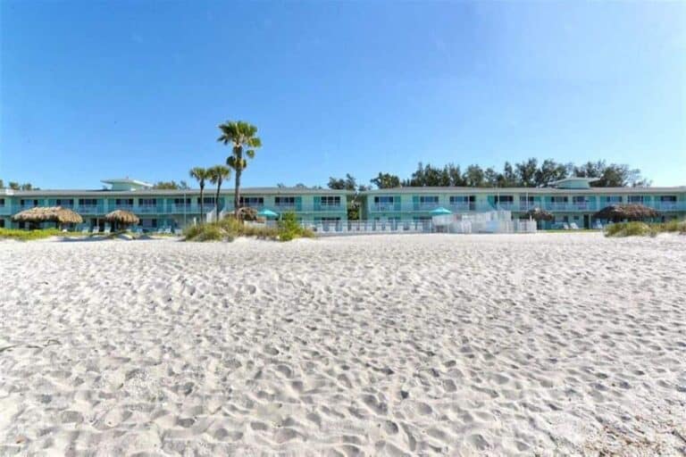 Diplomat Condos in Longboat Key, FL. - Beach