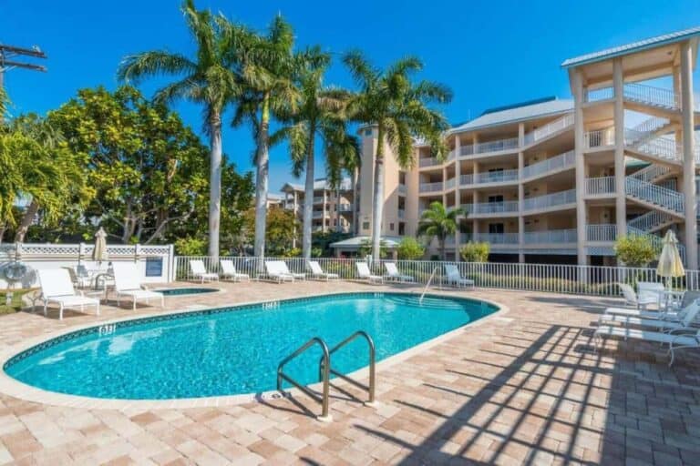 Dolphin Bay Condos in Siesta Key, FL. - Pool