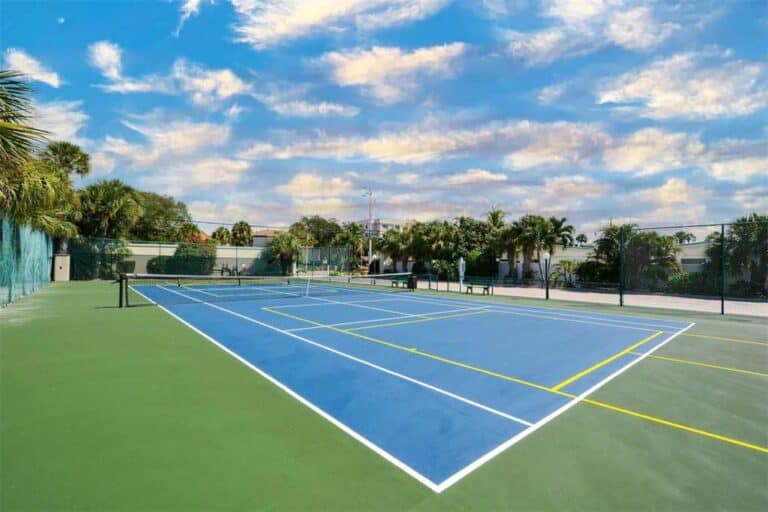 El Presidente Condos in Siesta Key, FL. - Tennis/Pickleball Court