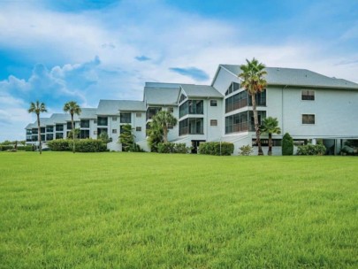 Ellenton FL Condos - Buildings