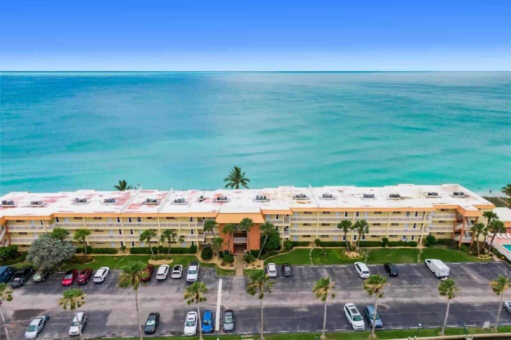 Fishermans Cove Condos in Siesta Key, FL.