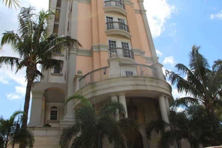 Grande Riviera Condos in Downtown Sarasota, FL. - Building
