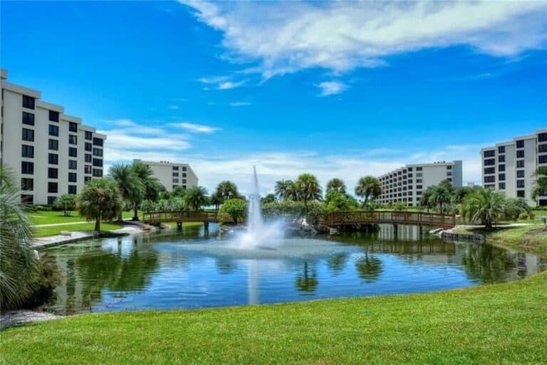 Gulf and Bay Club Condos in Siesta Key, FL. - Lake