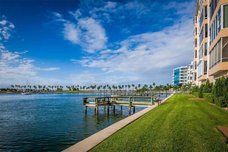 Harbor House West Condos in Sarasota, FL. - Waterfront